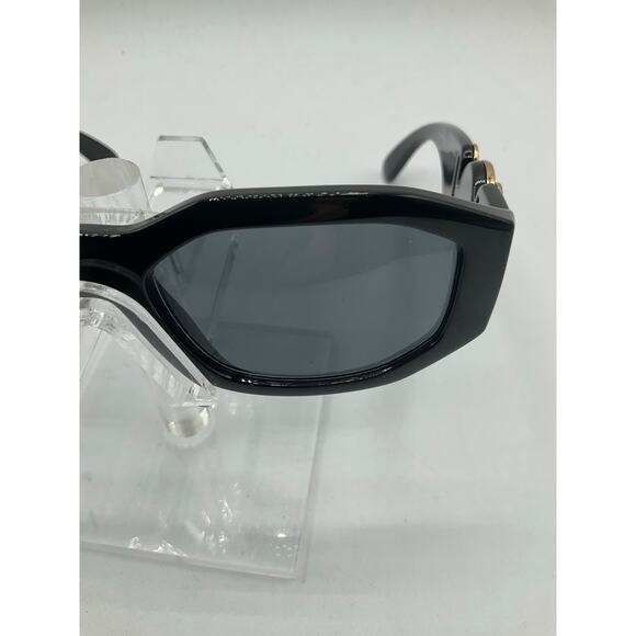 Pre-Owned Versace Unisex Sunglasses, Model 4361-Black - Picture 8 of 8